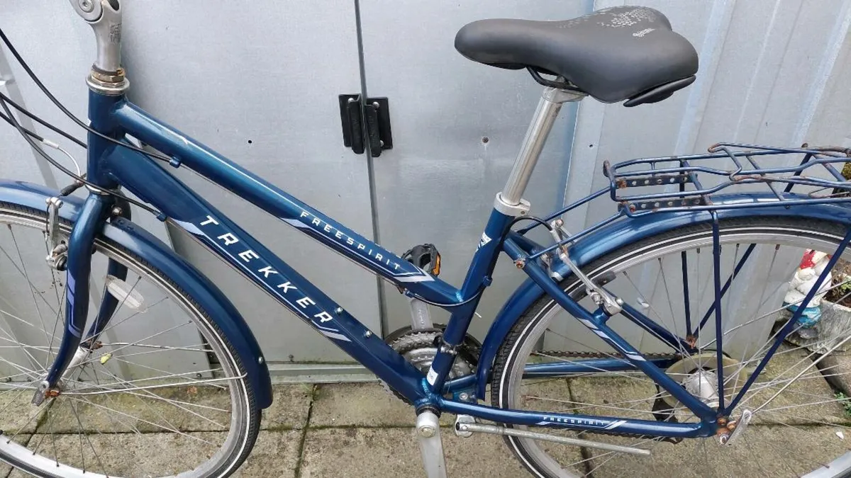 Ladies Trekker Bike Only €130 - Image 4