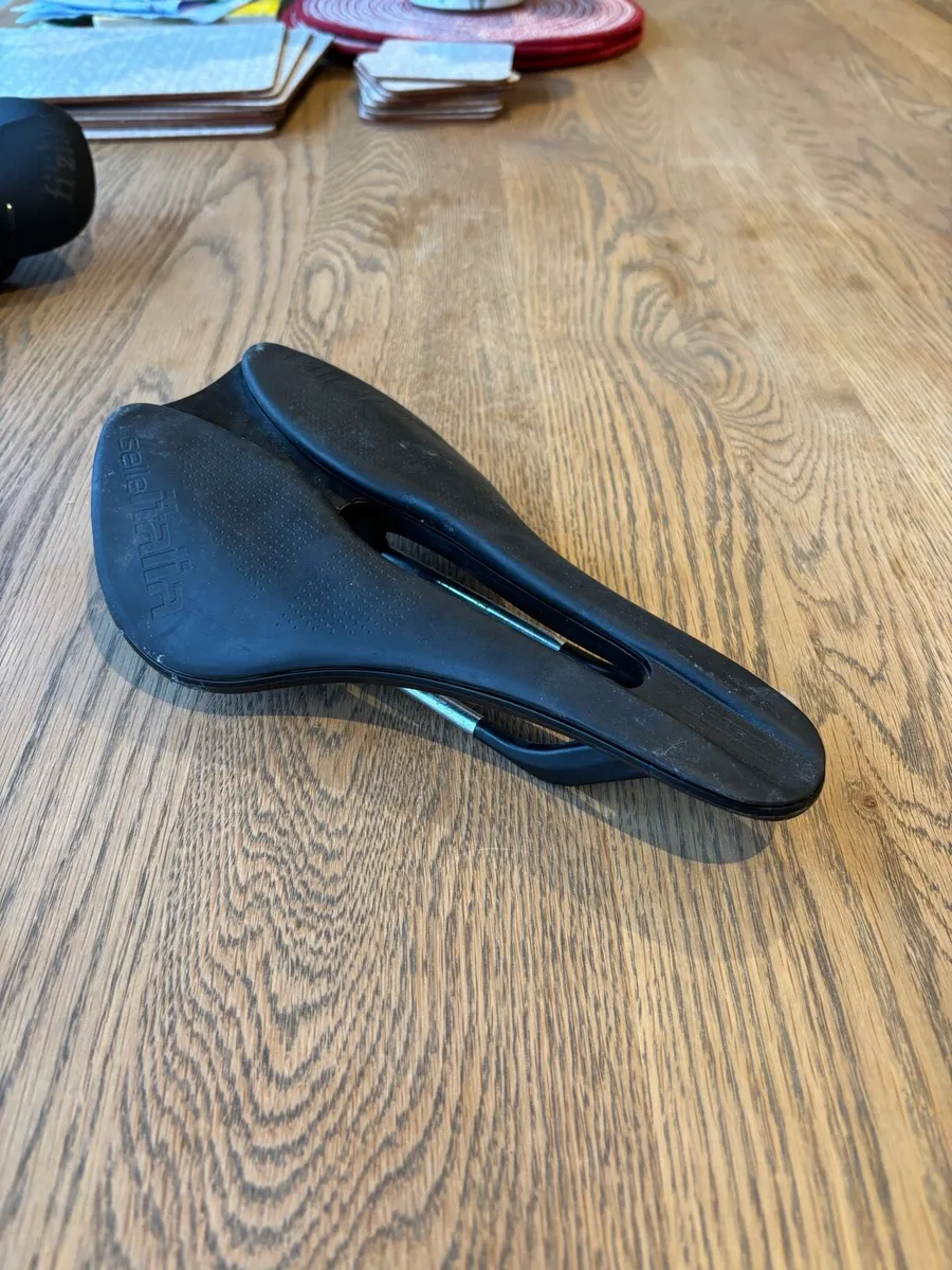 Selle Italia Boost bike/ bicycle saddle - Image 1