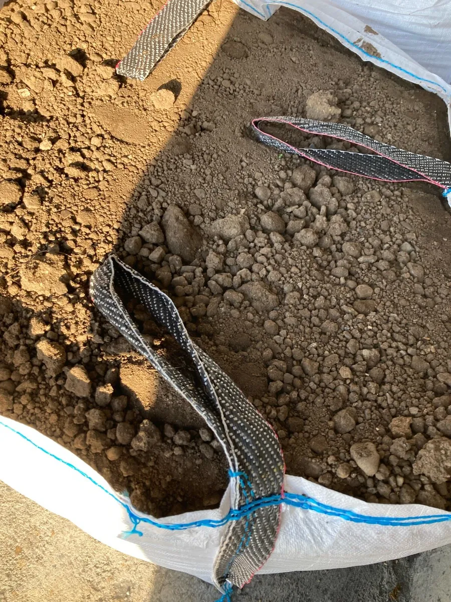 Screened topsoil - Image 3