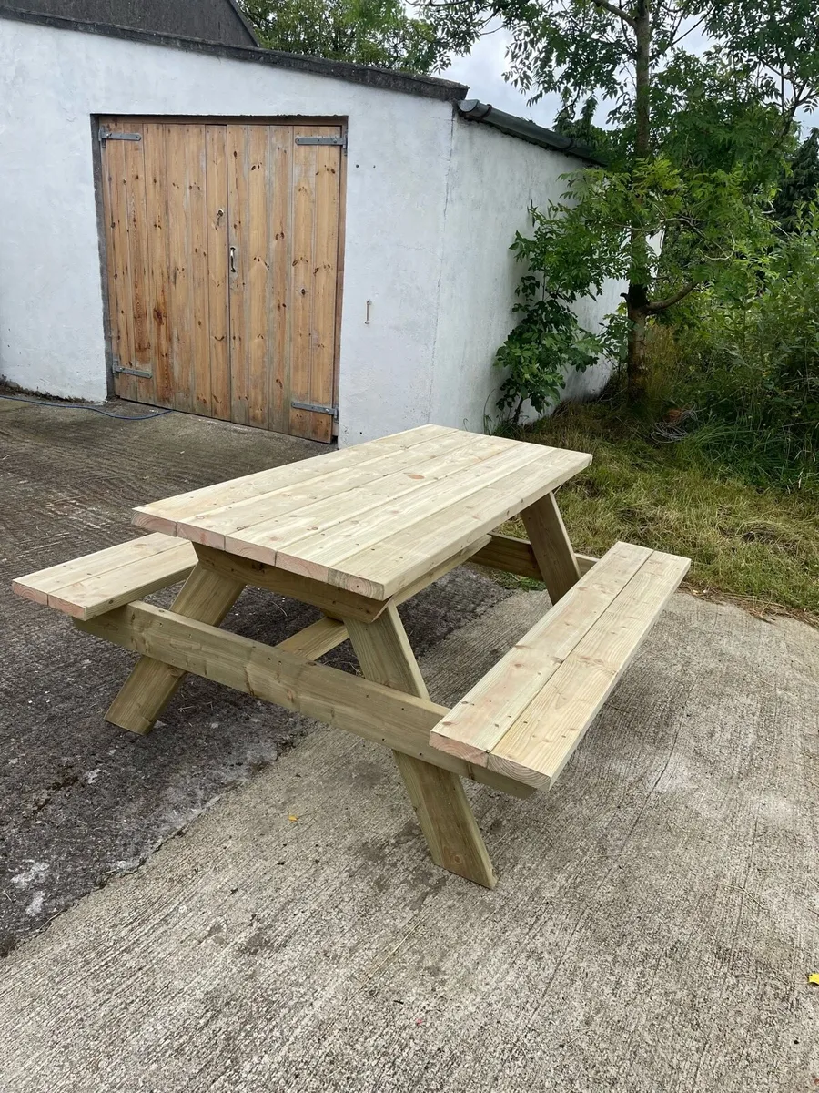 Handmade wooden picnic benches - Image 2