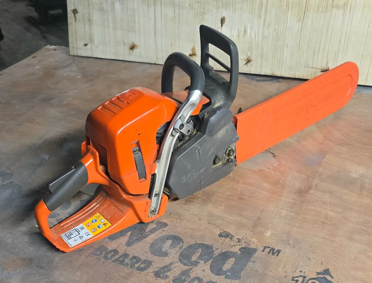 Professional Husqvarna saw - Image 1