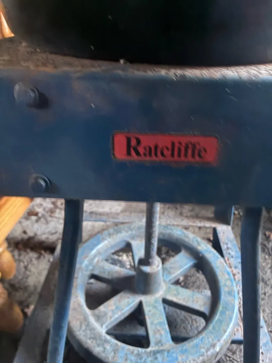 Pottery wheel - Image 3