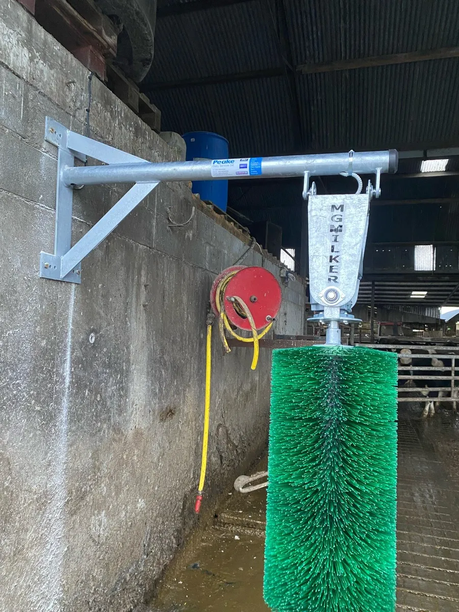 Automatic Cow Brush - Image 2