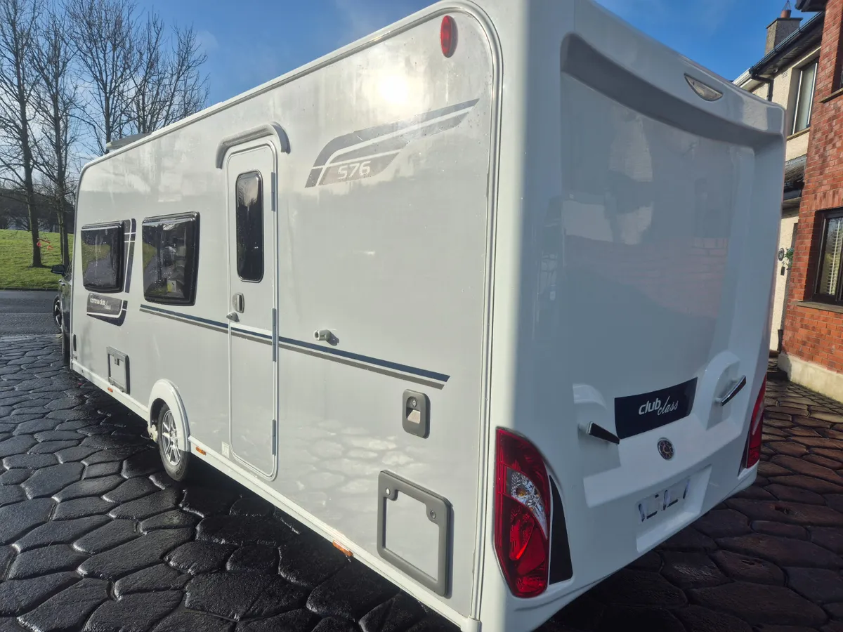 2016   6   Berth  Compass  Corona Club Class 576 - Image 4