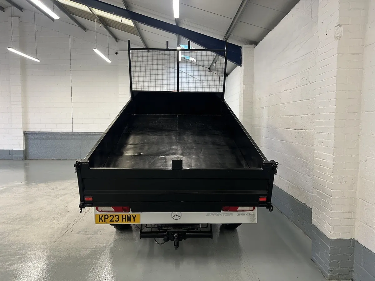 2023 Mercedes-Benz Sprinter Tipper Van - Image 4