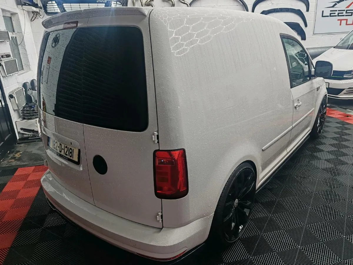 Leeside Custom Vans - Image 4