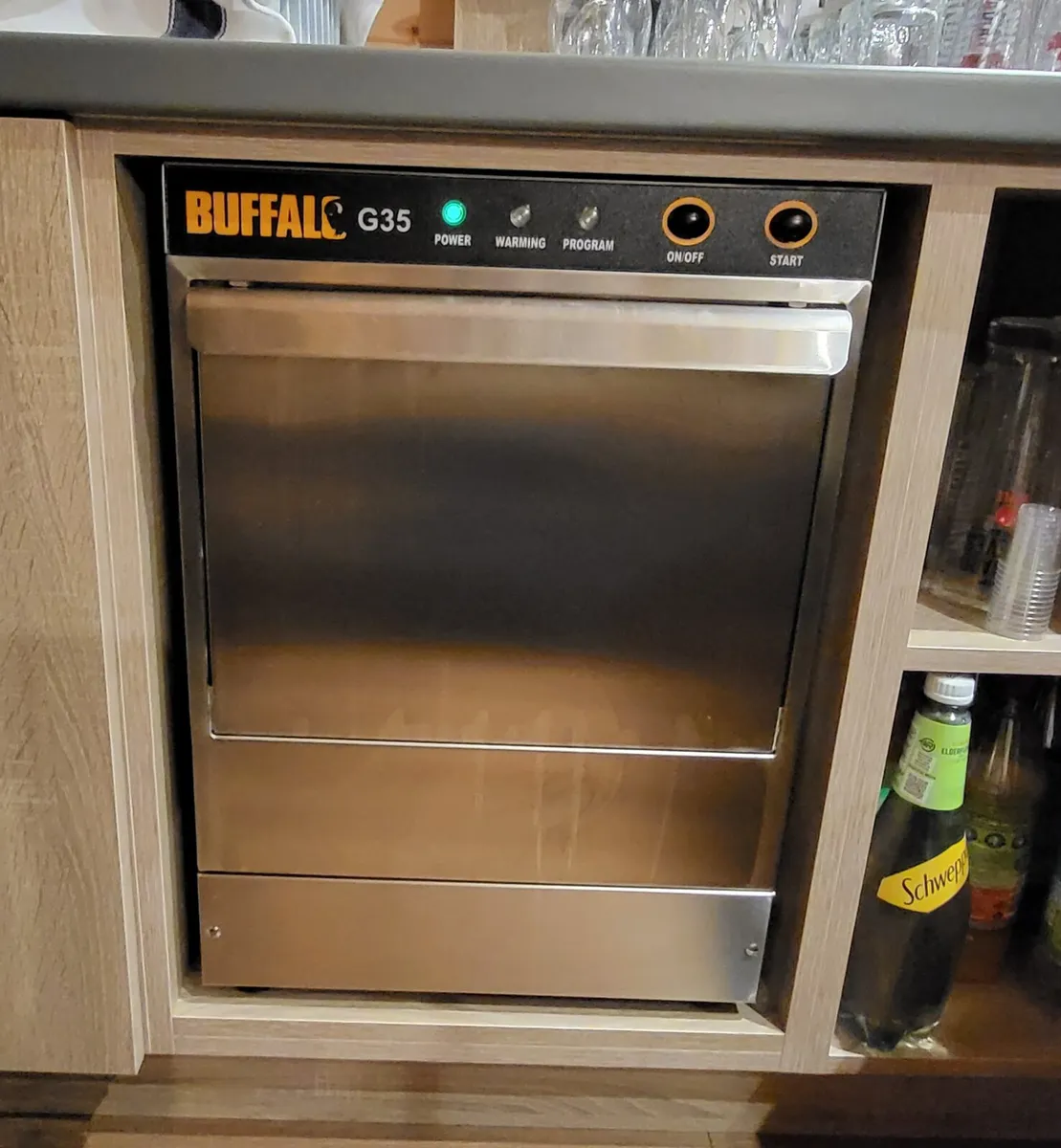 Buffalo Glasswasher - Image 1
