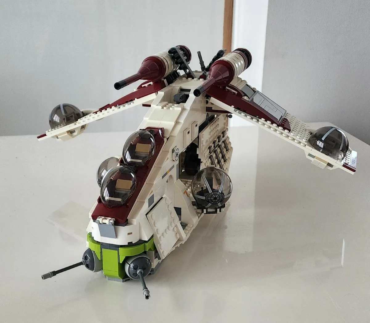Lego 75021 Republic Gunship - Image 1