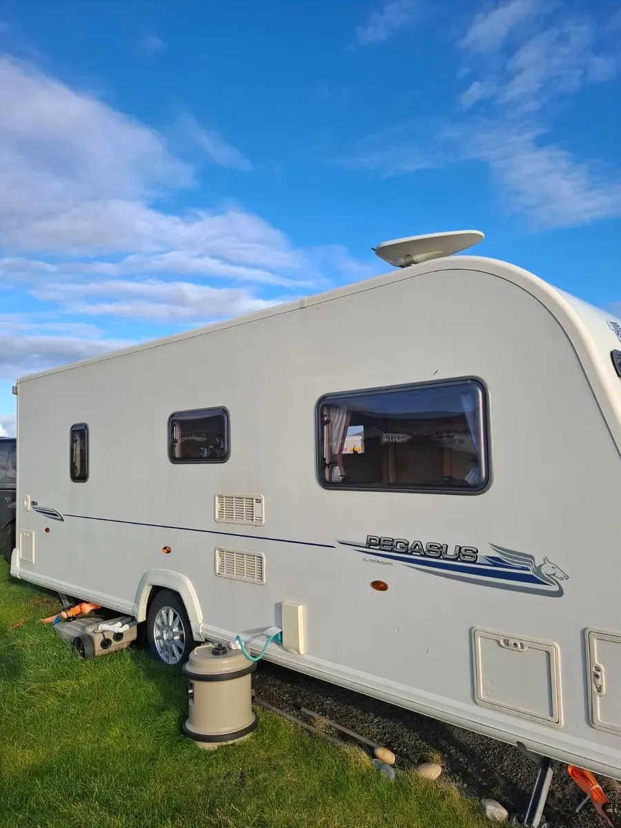 Bailey Pegasus 524, Fixed bed - Image 2