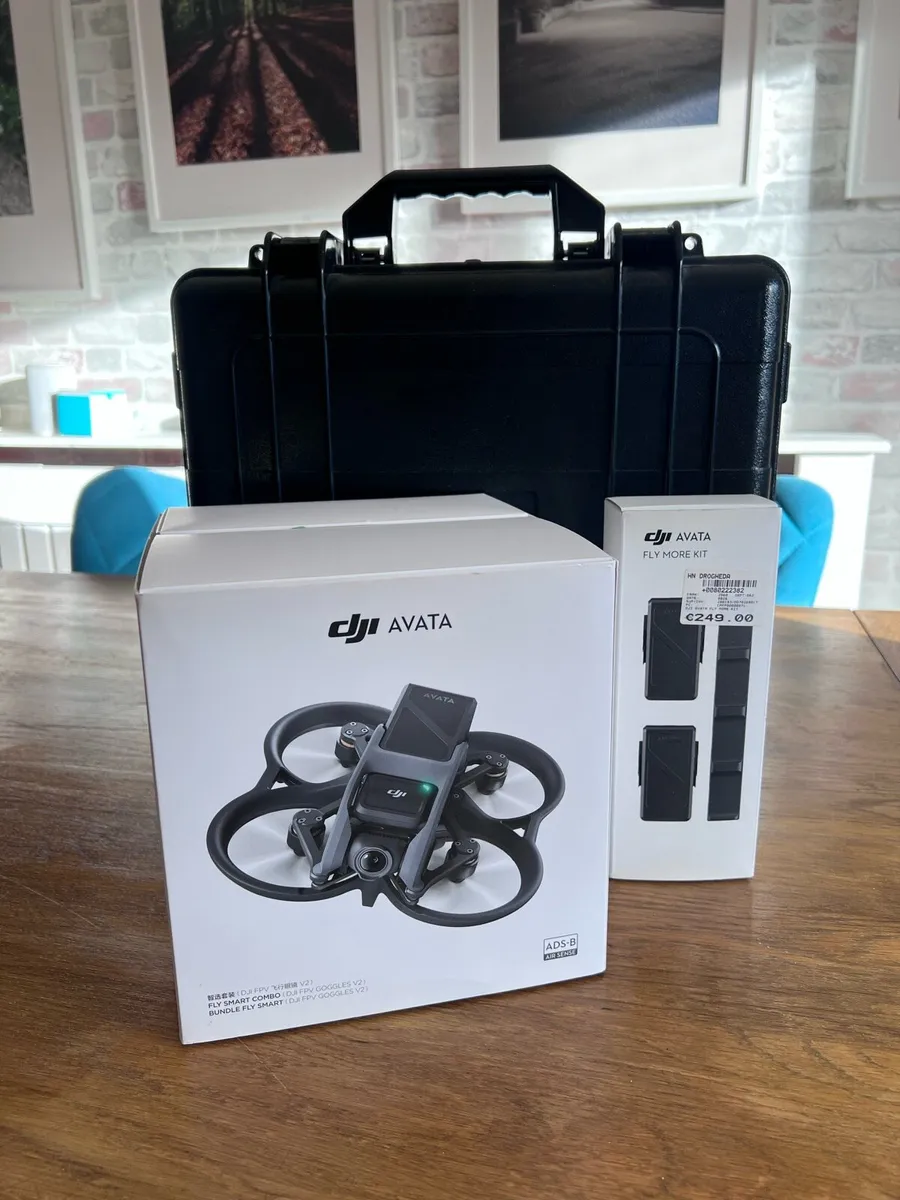 Dji Avata fly smart combo with fly more batteries - Image 1