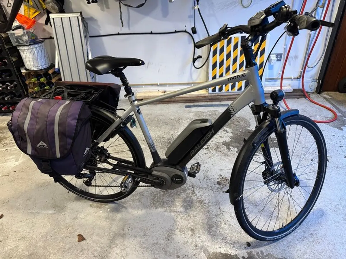 E-Bike - Raleigh Motus Cruiser for sale - Image 2
