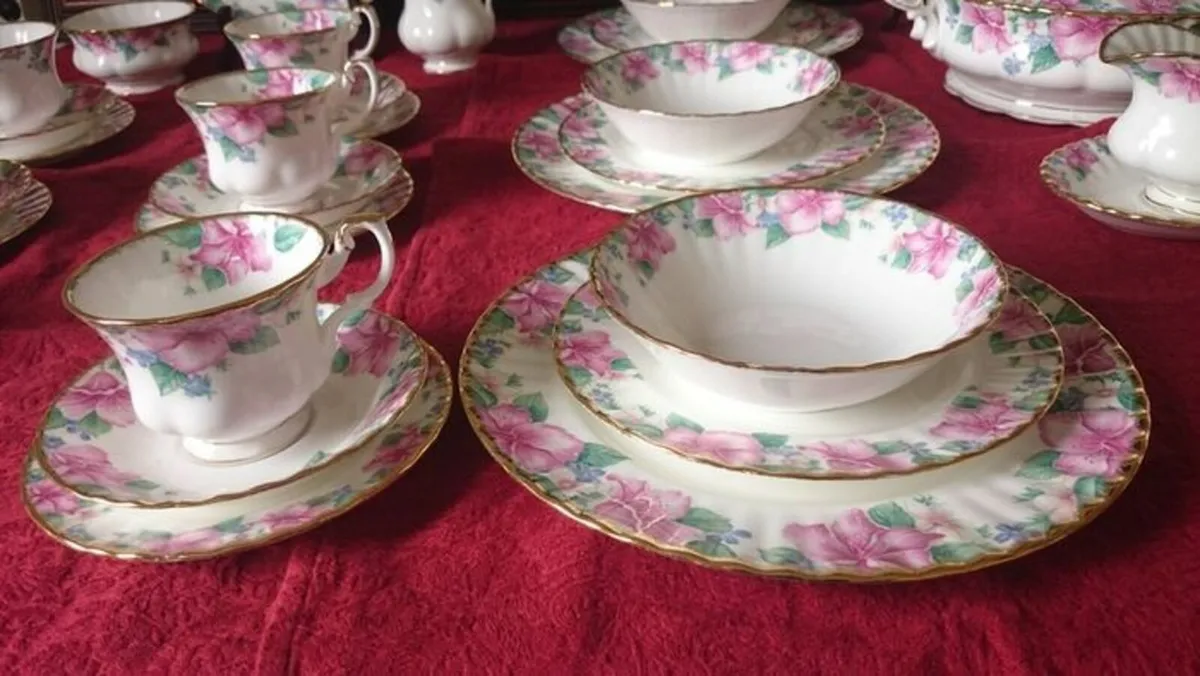 45Pc. Royal Albert Lydia Bone China Dinner&Tea Set - Image 2