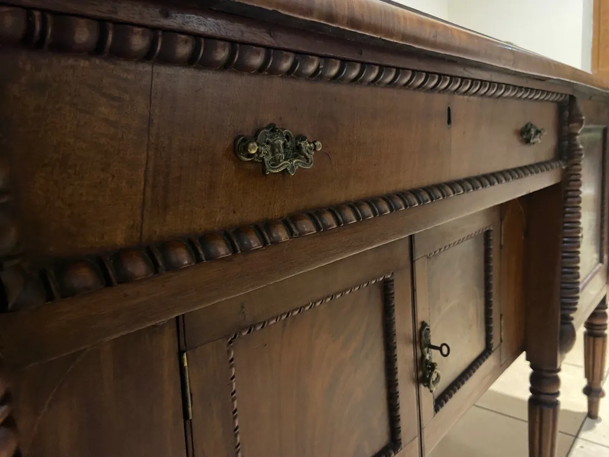 William IV Irish Hunt buffet sideboard - Image 4