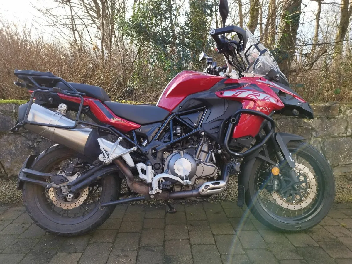 BENELLI TRK502X Motorbike - Image 4