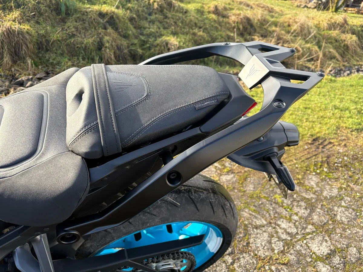 MT09 Rear Rack & Mounting Plate - Image 1