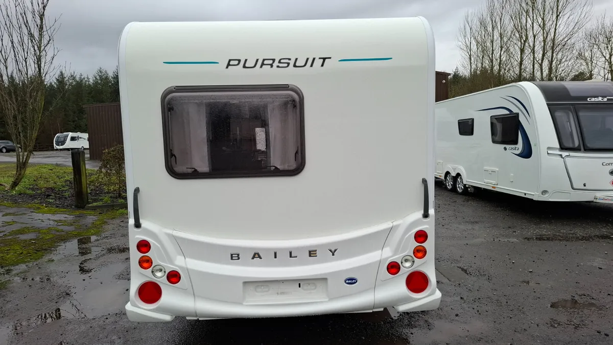 Bailey Pursuit 570/6 Caravan - Image 4