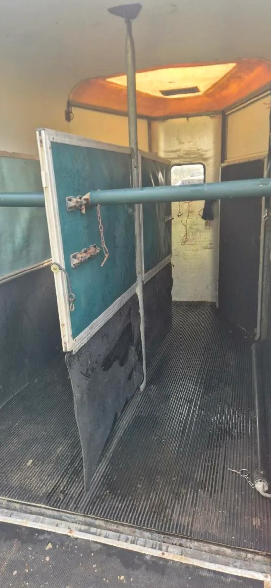 Ifor williams horsebox - Image 4