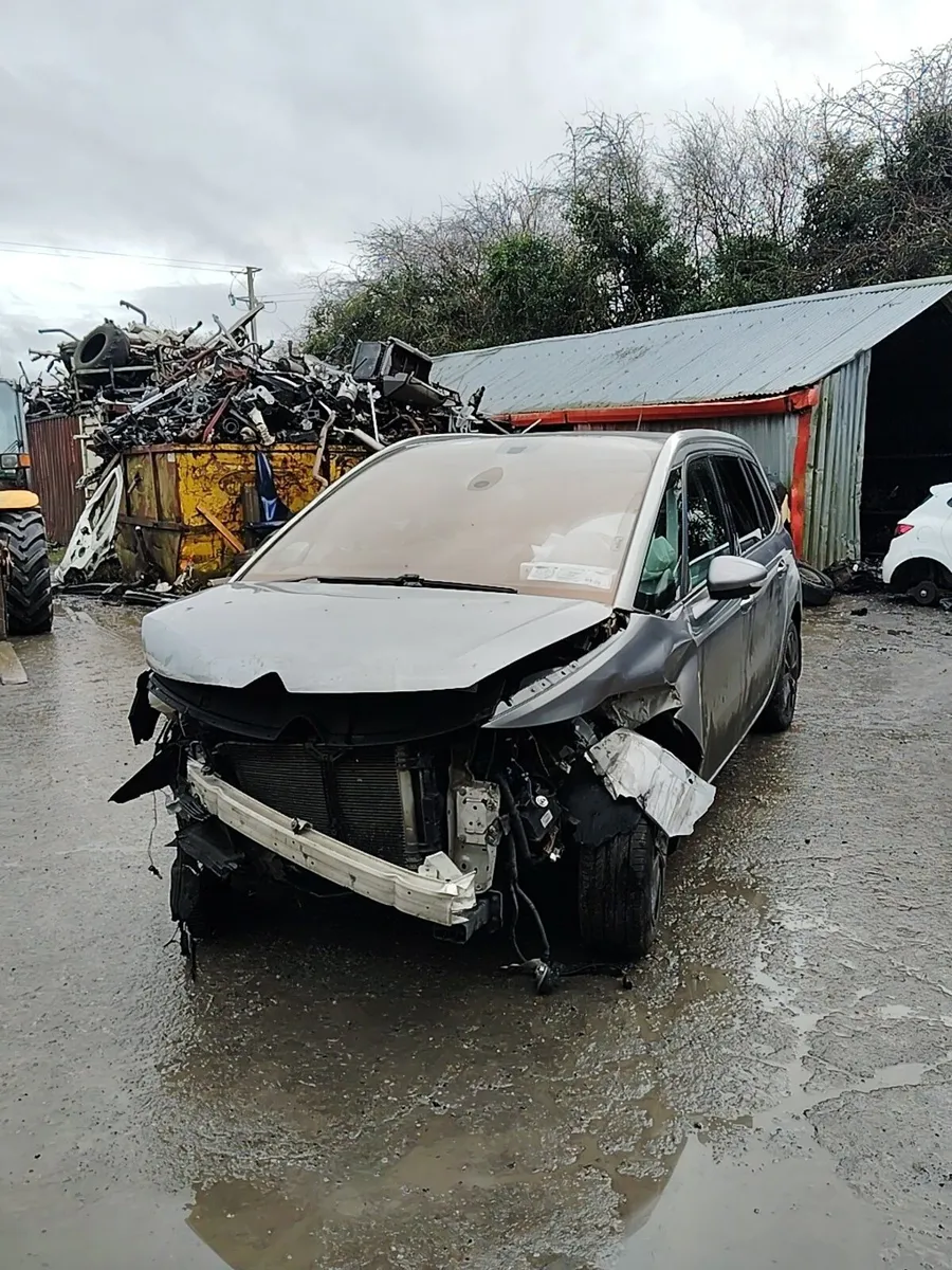 Breaking Citroen C4 picasso 2019 diesel - Image 2
