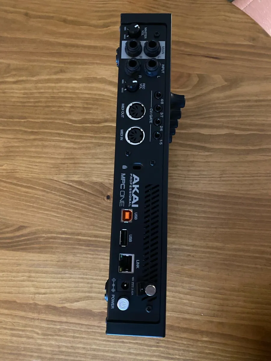 Akai MPC One Black - Image 2