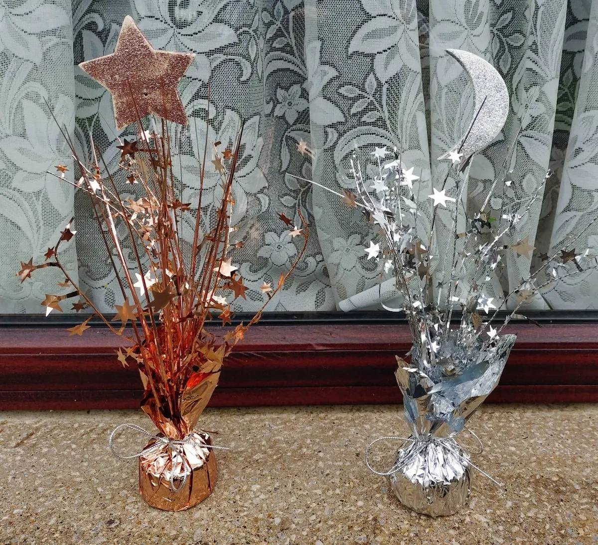 Two Christmas Decorations. - Image 1