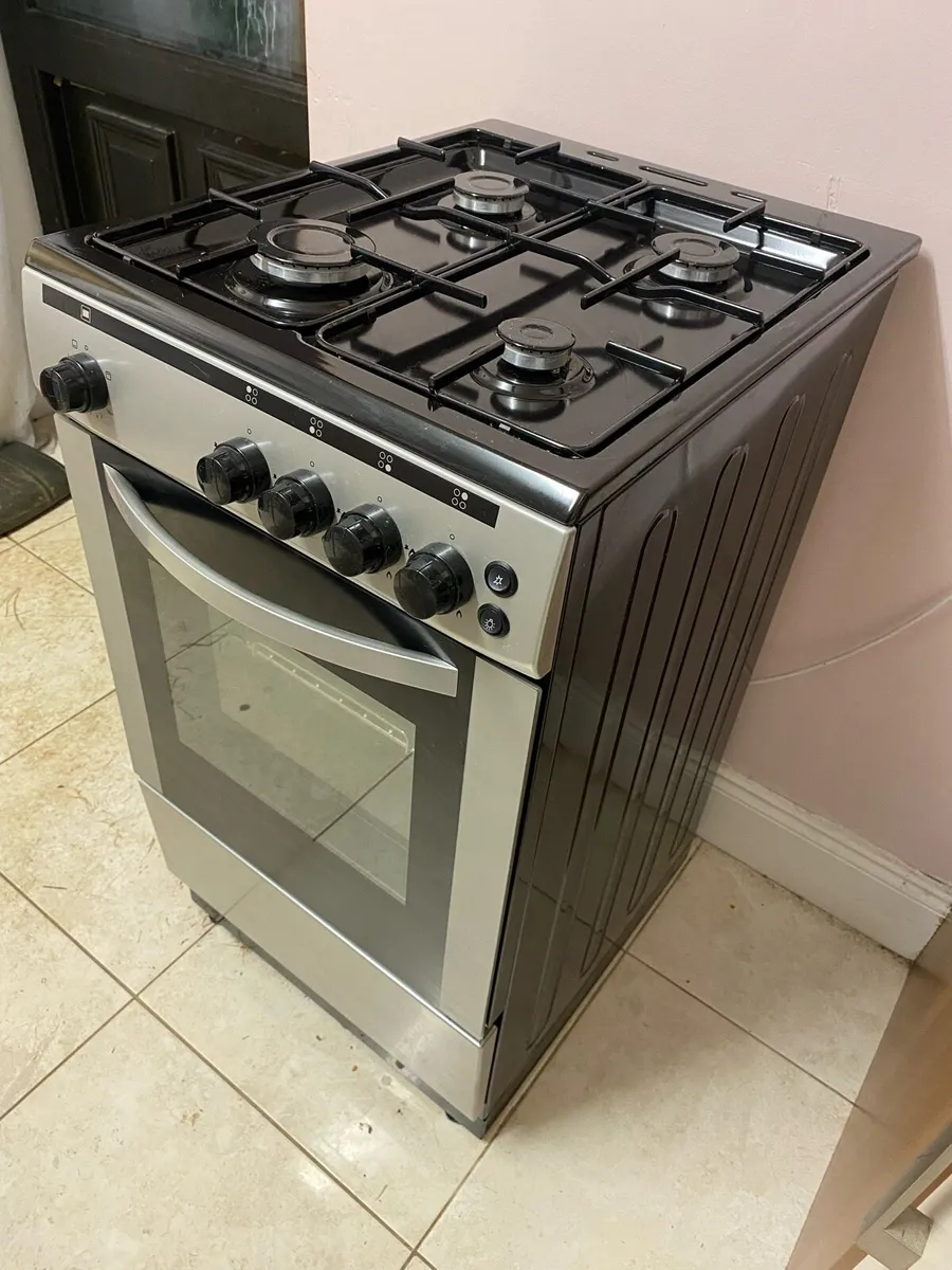 Gas Oven - Image 1