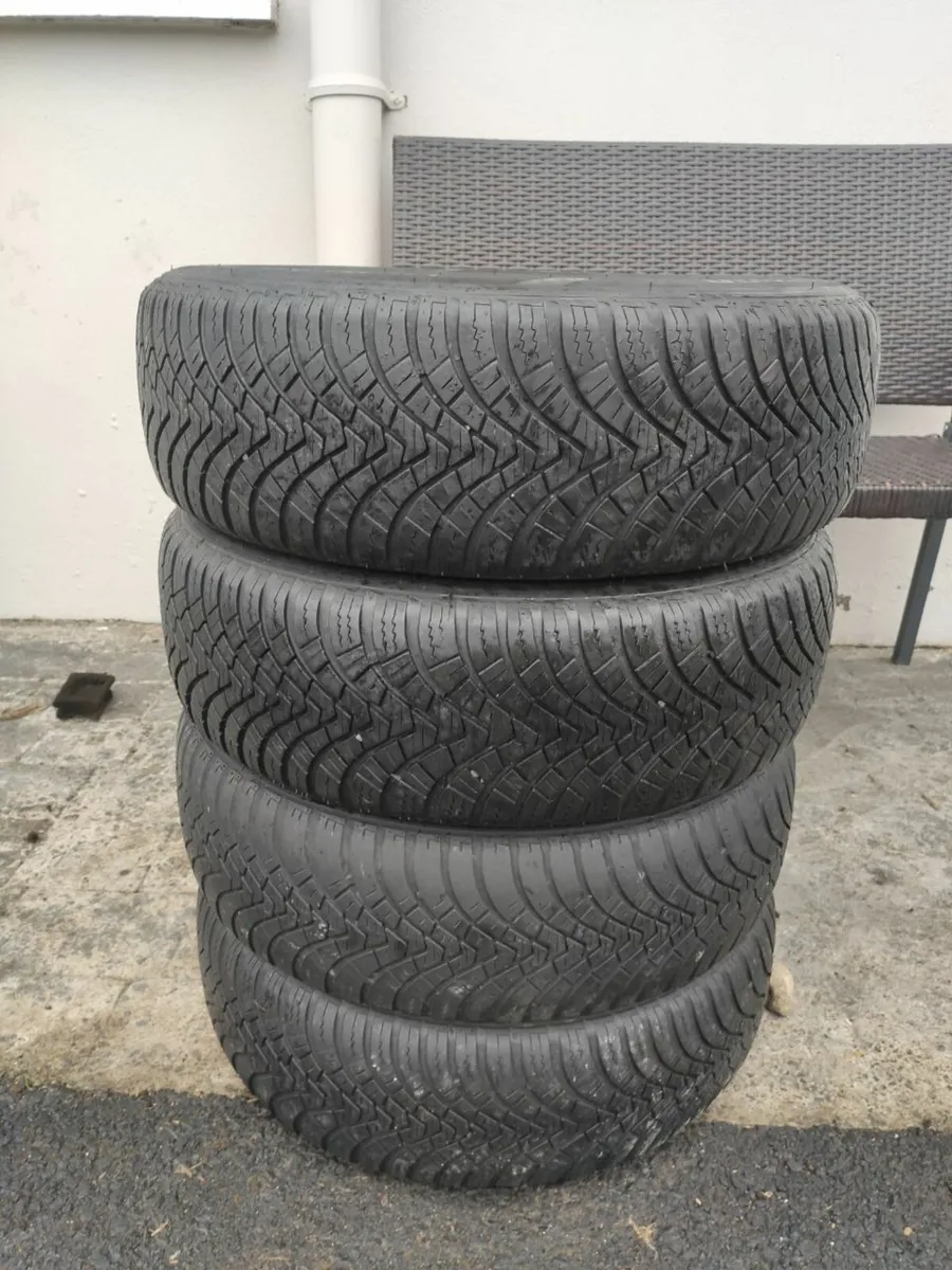 4 Laufenn 175/65 R14 M+S   All-Season Tyres - Image 1