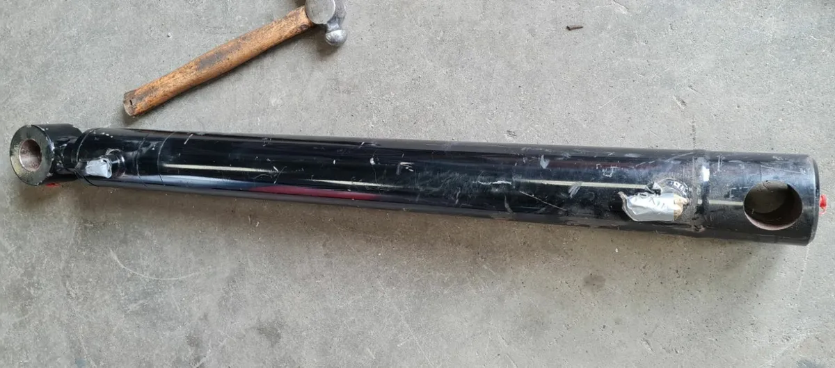 New hydraulic Ram - Image 2