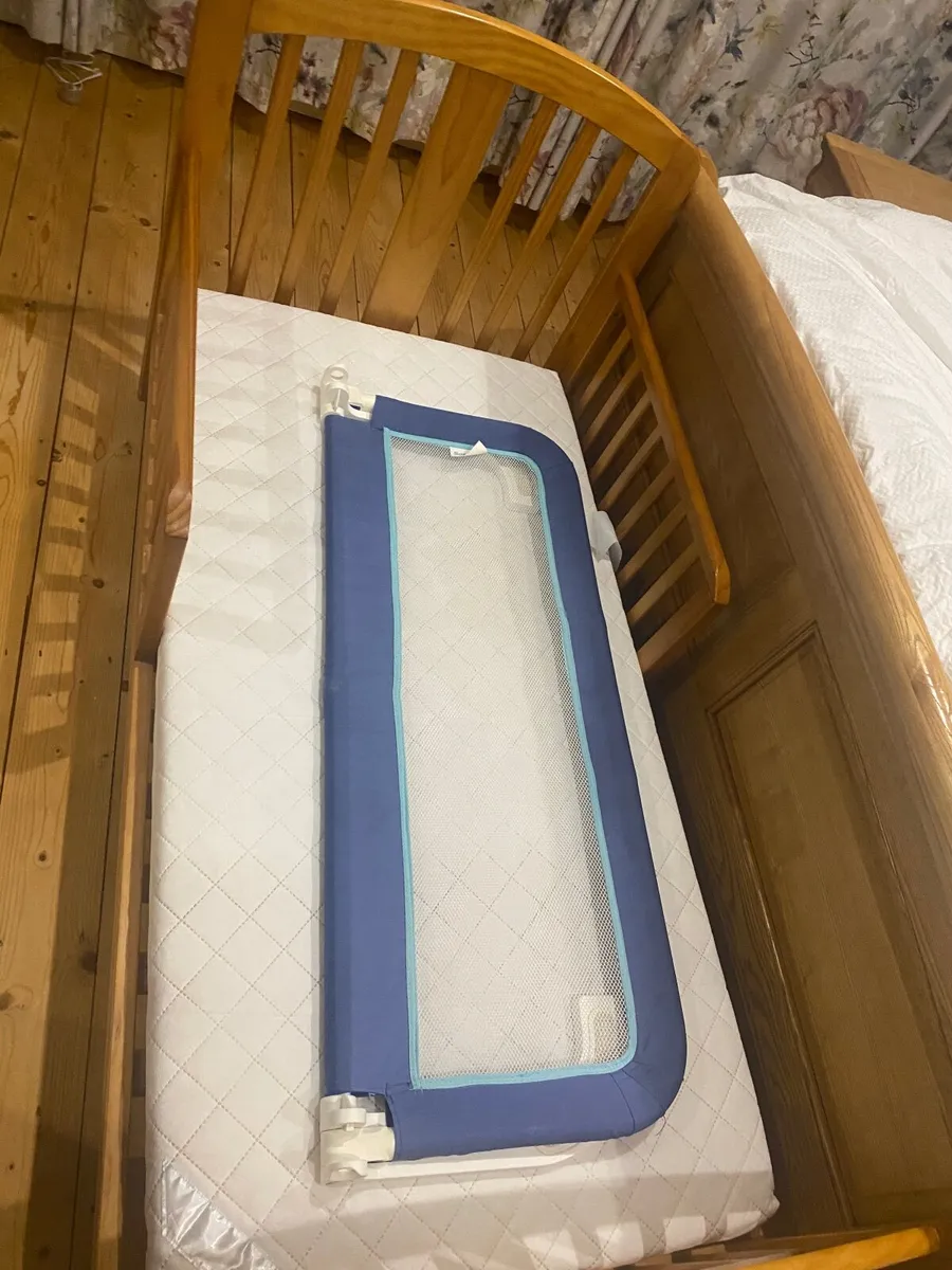 Toddler bed - Image 2