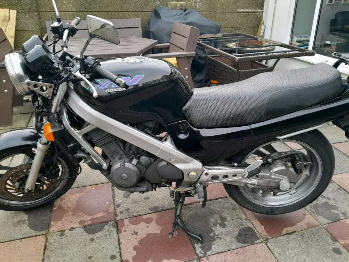 Honda ntv 650 - Image 3