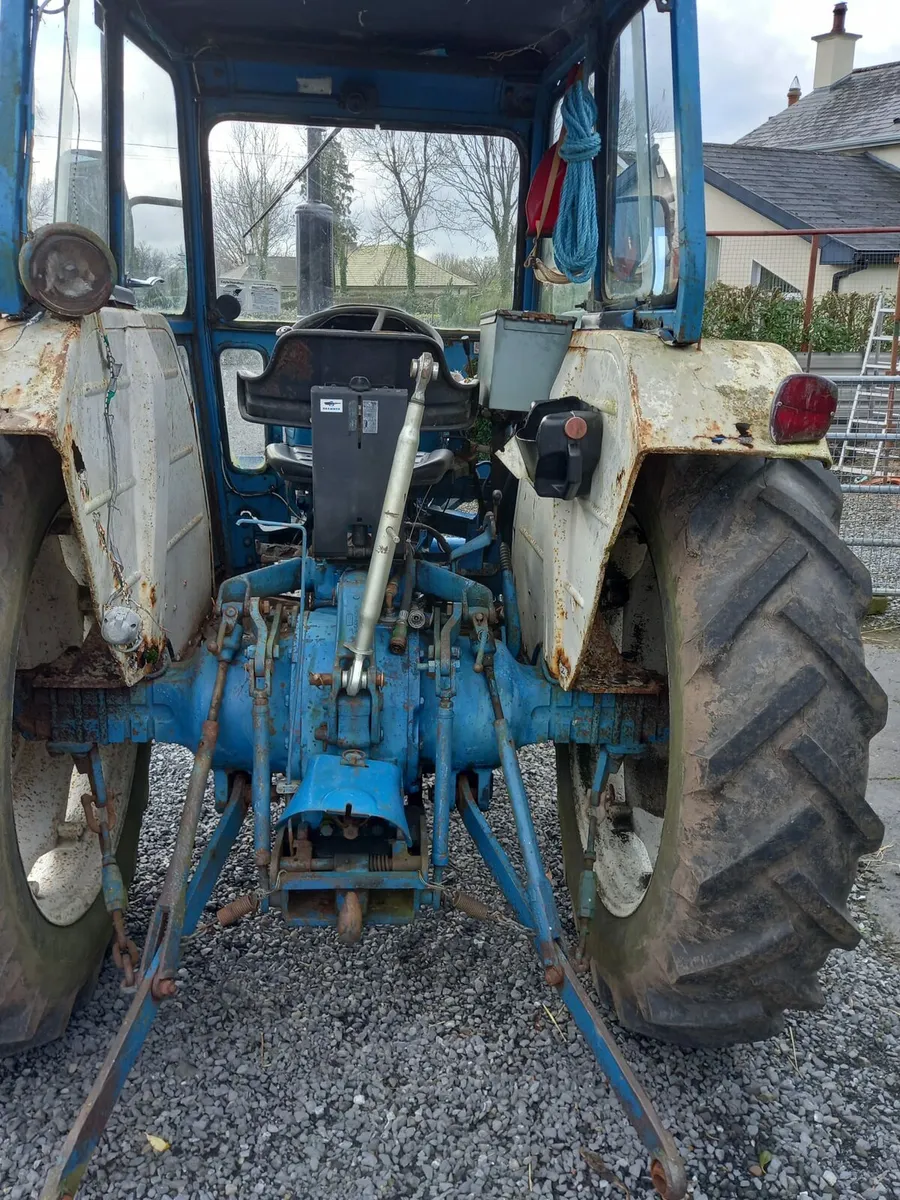 Tractor - Image 4