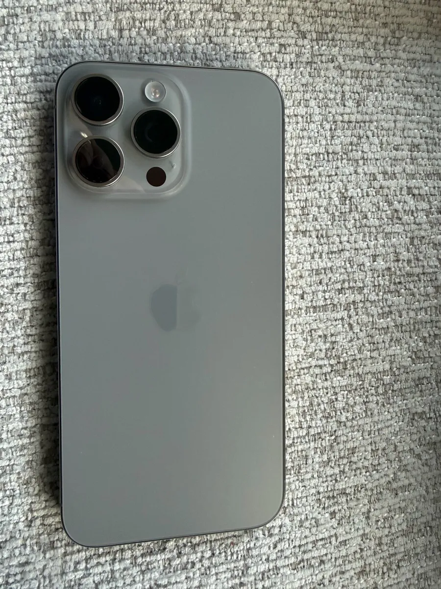 iPhone 15 Pro Max 256gb - Image 2