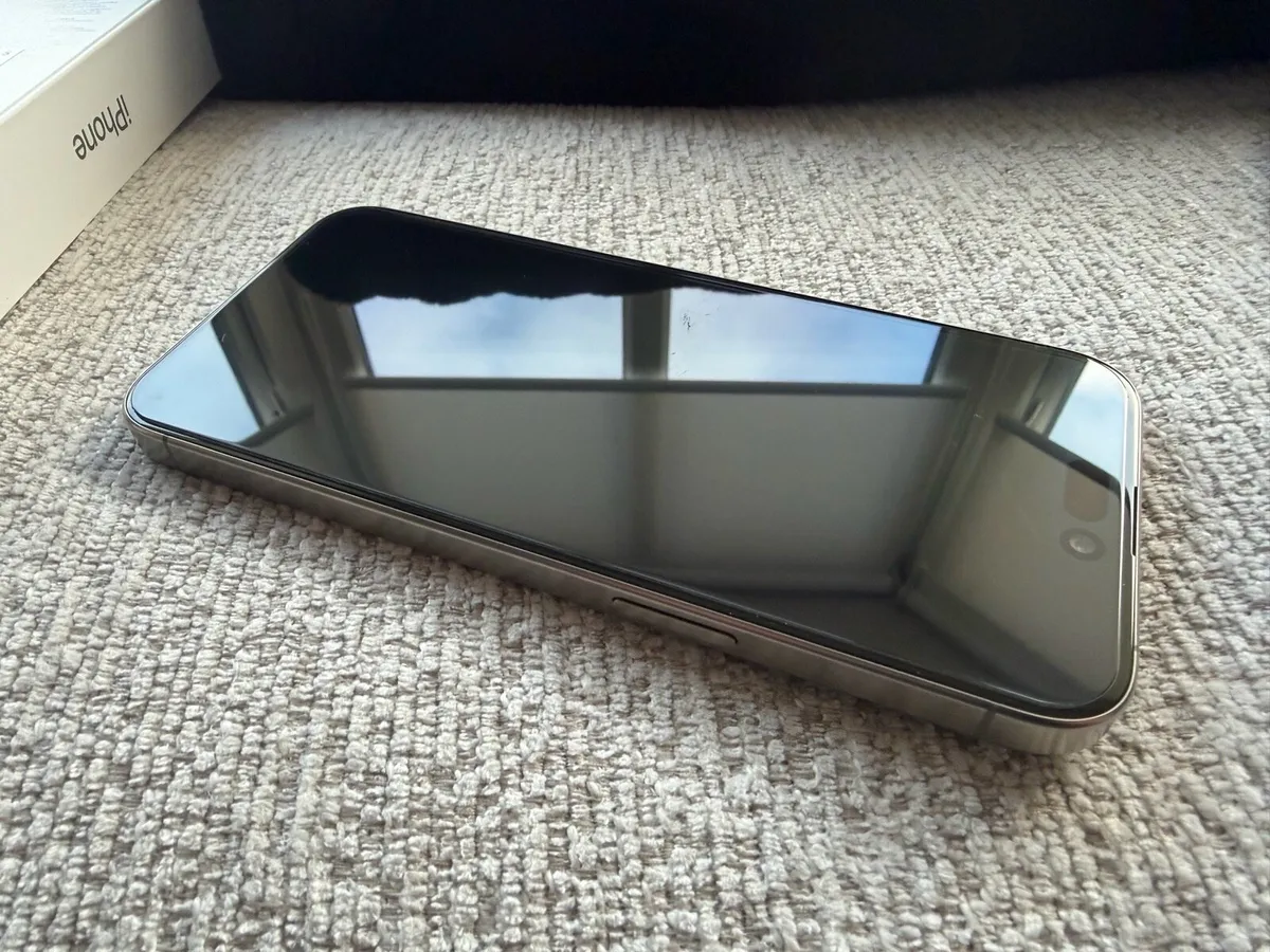 iPhone 15 Pro Max 256gb - Image 4