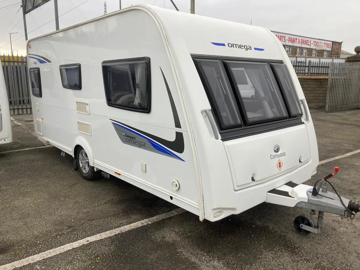 Compass omega 2 berth like new * - Image 2