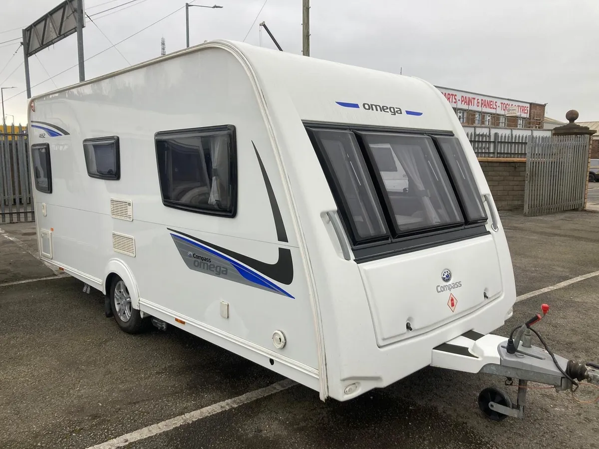 Compass omega 2 berth like new * - Image 3