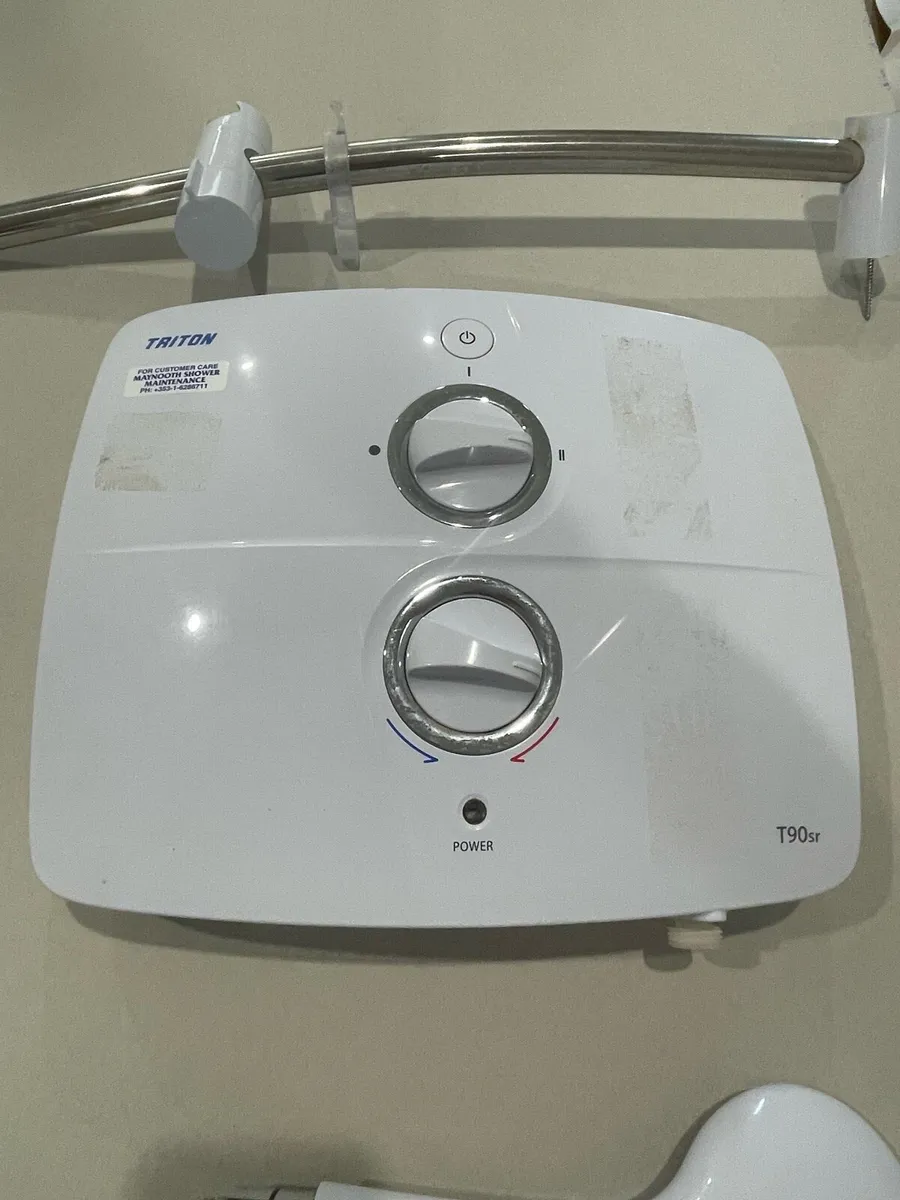Triton Electric Shower - Image 2