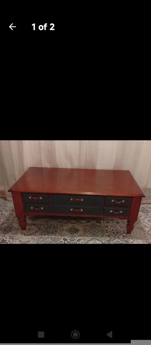 Solid coffee table - Image 1