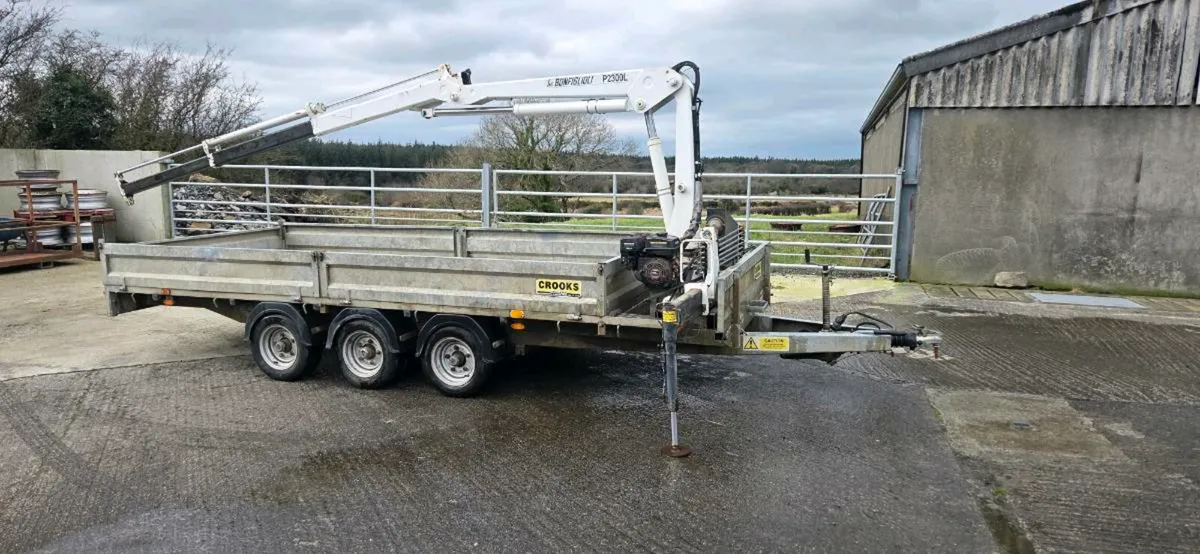 Crooks Trailer with 5m Crane - Image 4