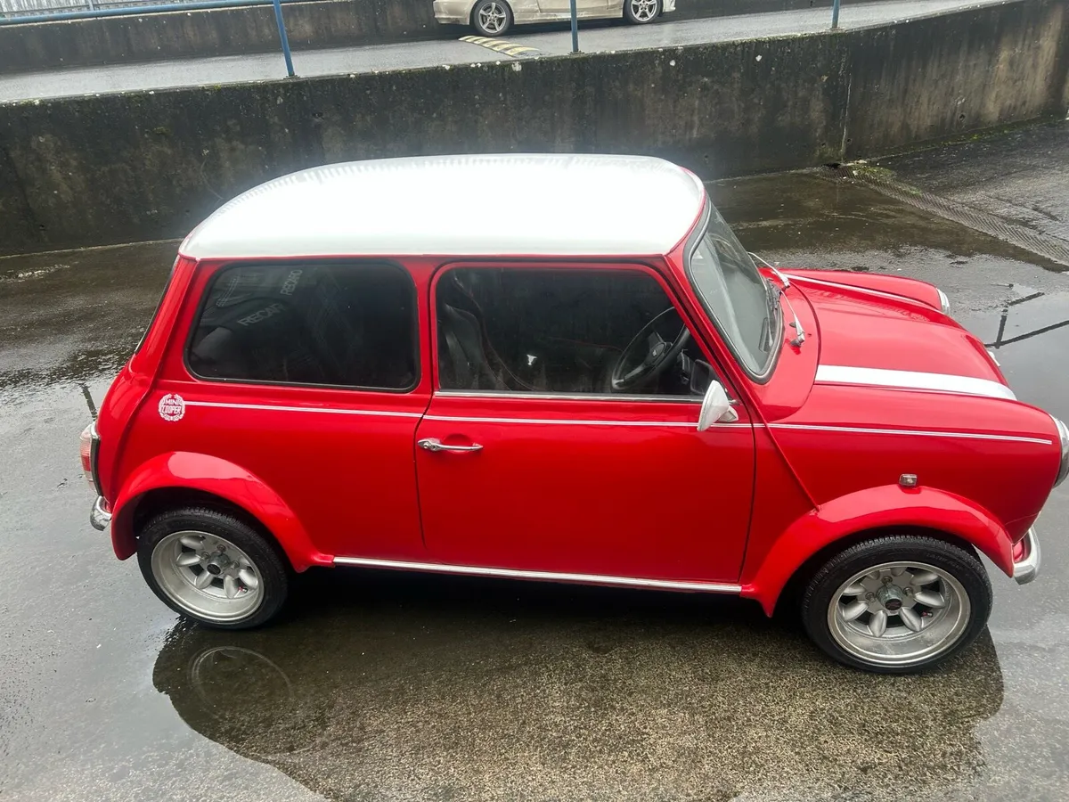 Austin Mini 1275cc Auto - Image 4