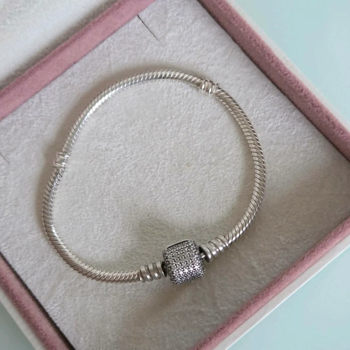 Genuine Pandora bracelet Pave claps size 18cm f - Image 4