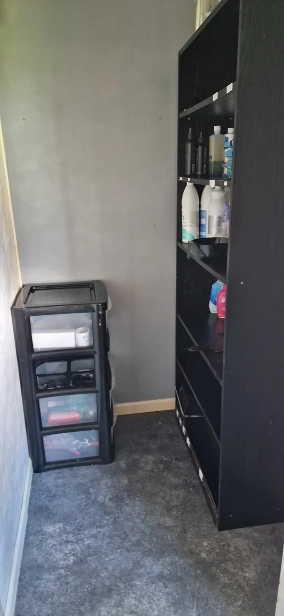 Hair/beauty portacabin - Image 2