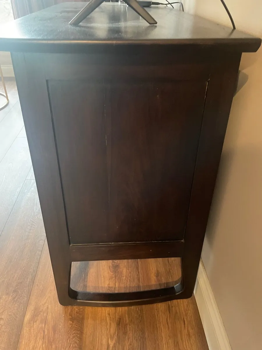 Sideboard - Image 1