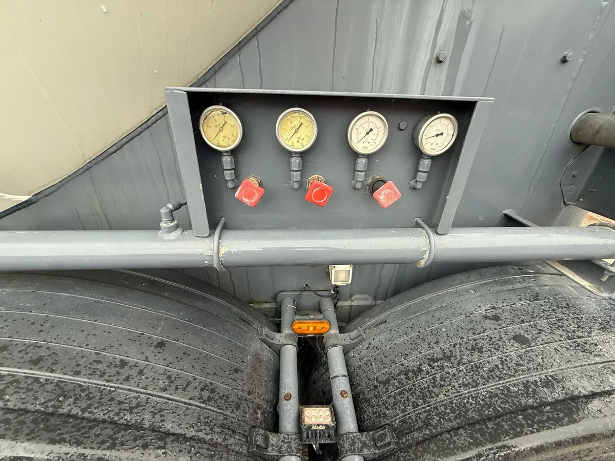 Cement Tank - Image 4