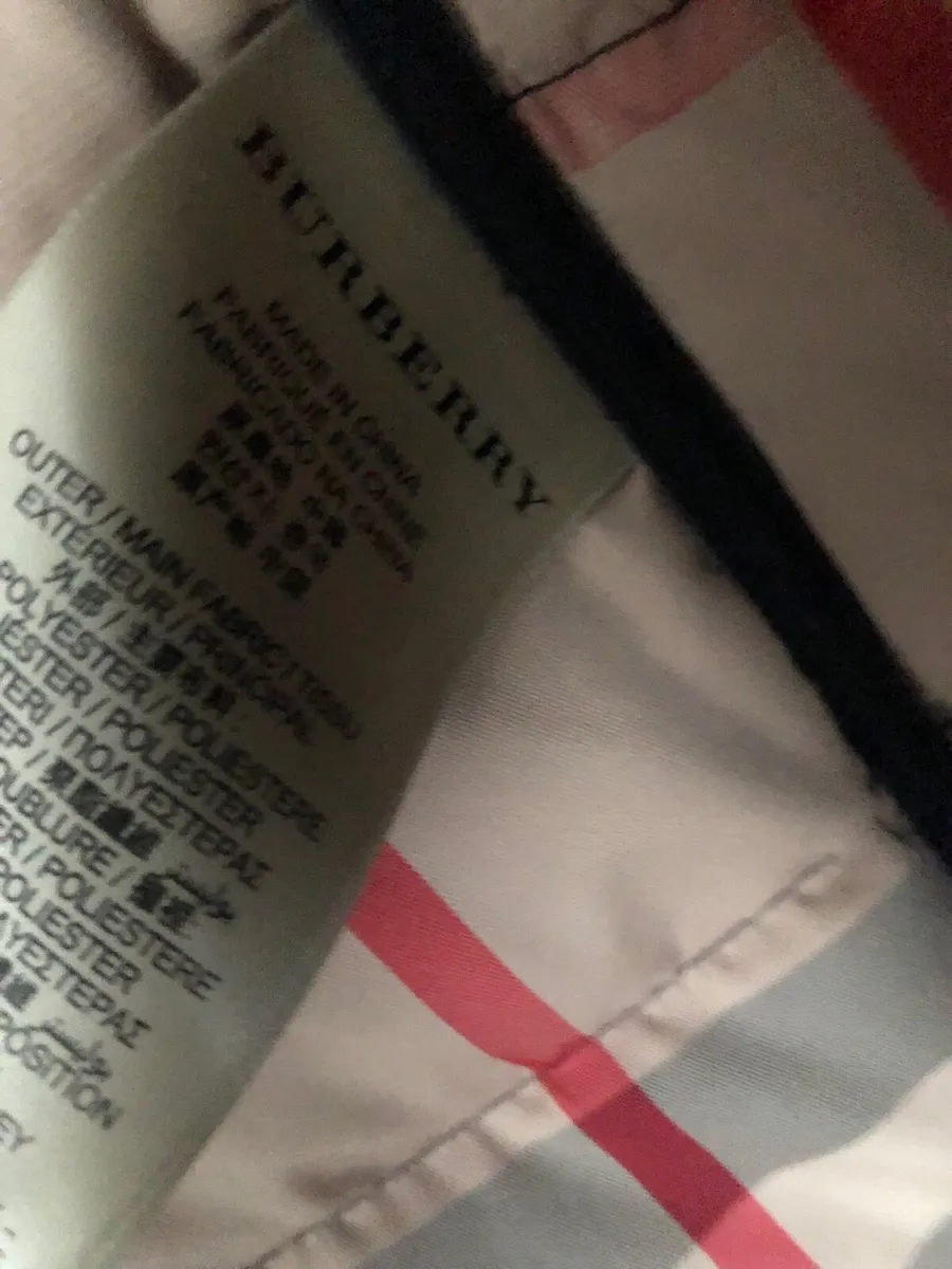 Burberry jacket - Image 4