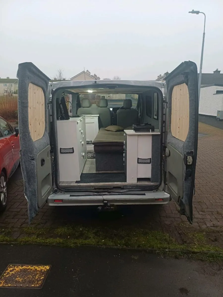 Camper van on log book - Image 1