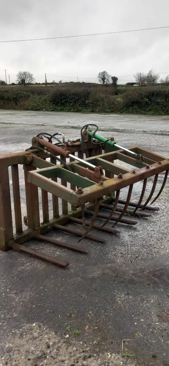 Farm Machinery - Image 2