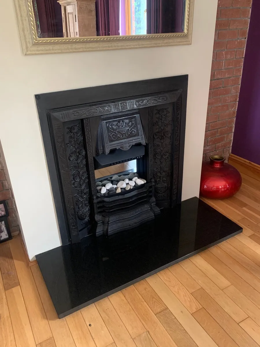 Cast iron fireplace - Image 2
