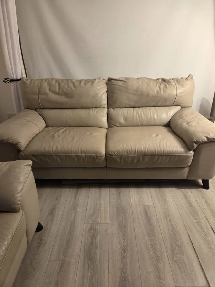 couch for sale - Image 2