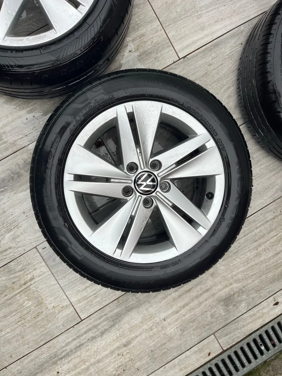 Volkswagen Golf Alloys - Image 3