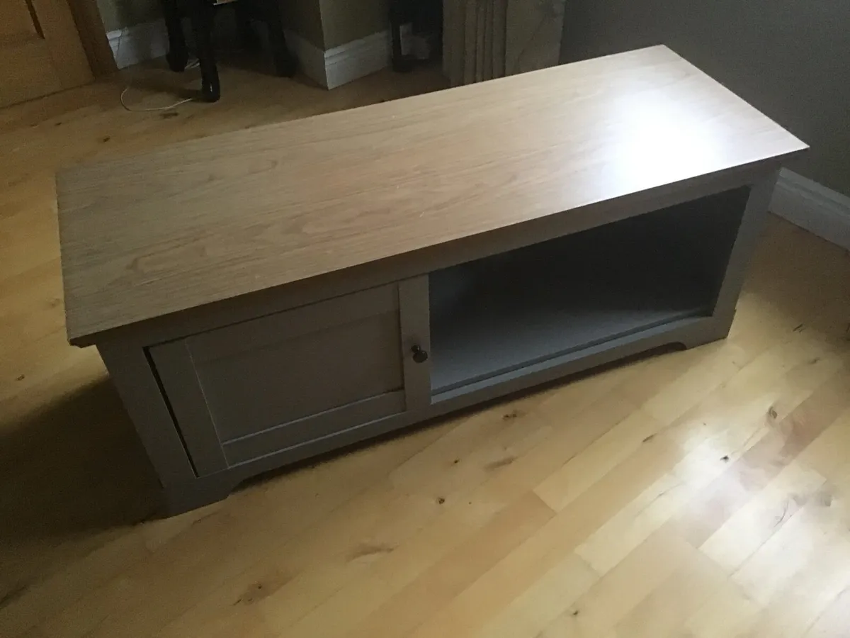 TV Unit - Image 2