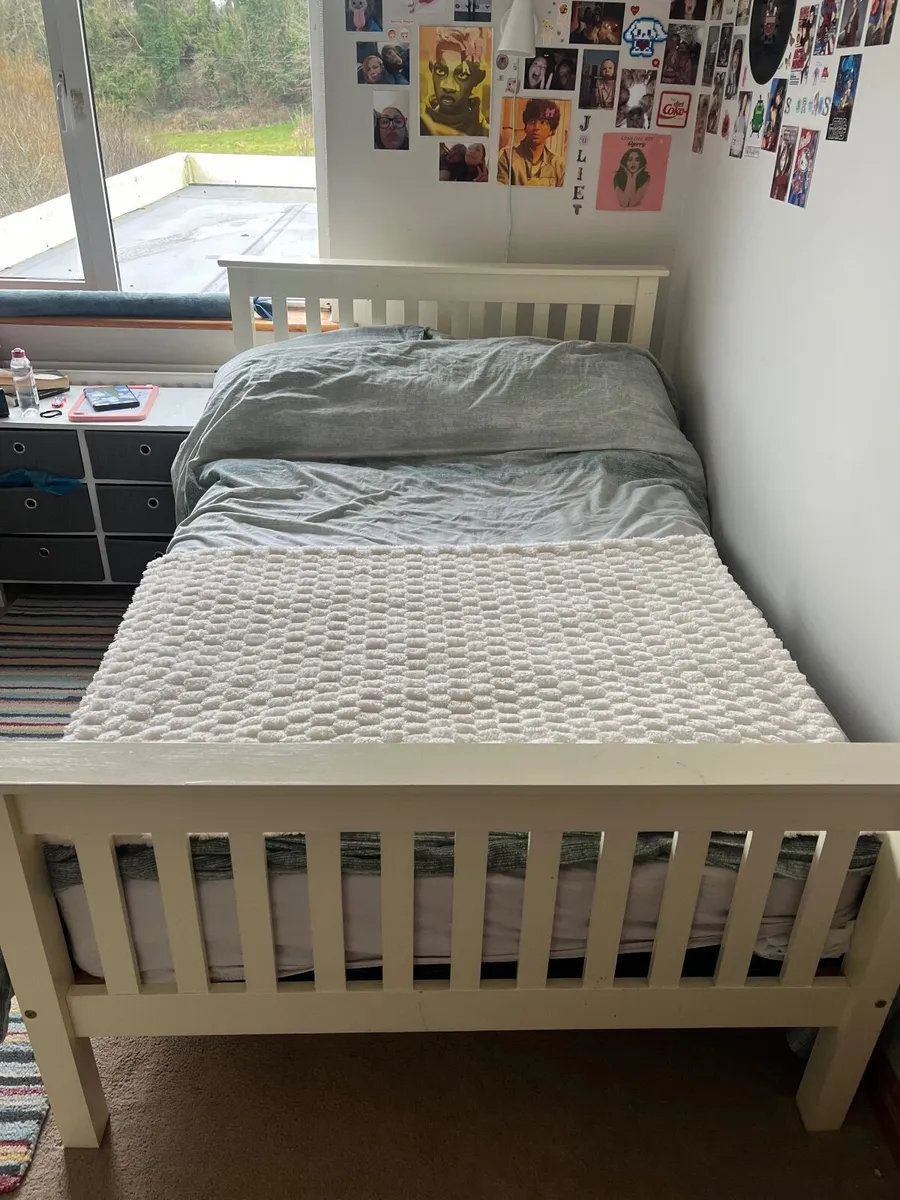 Bed Small Double - Image 1